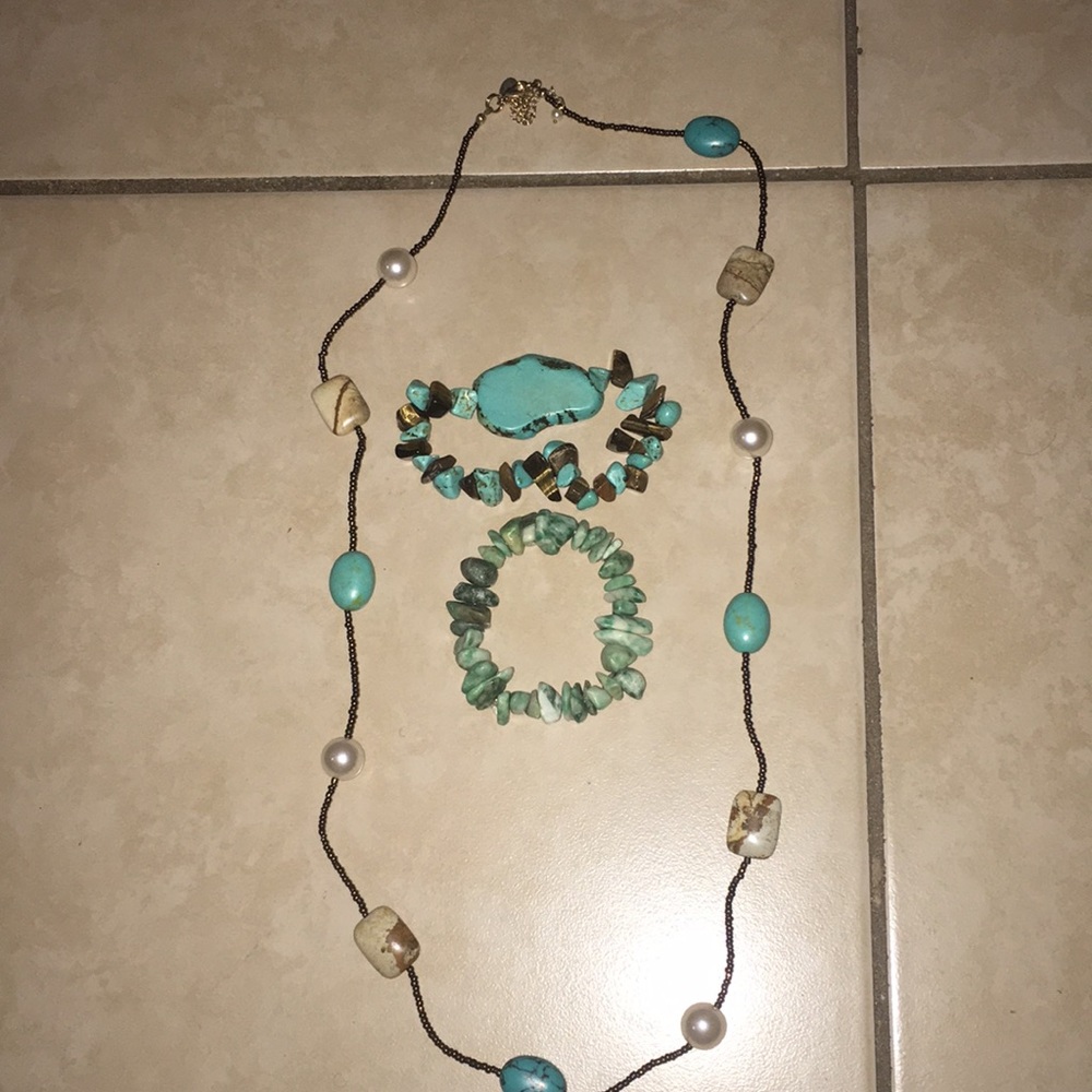 Necklace and bracelets